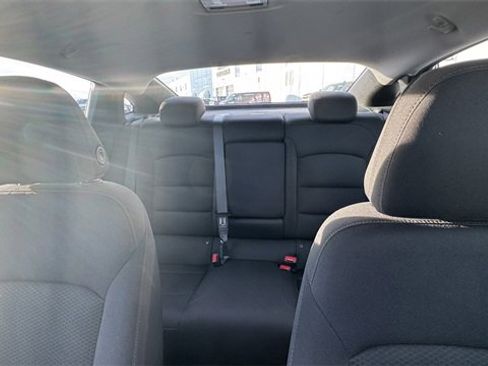 Used 2024 Chevrolet Malibu LT image 30