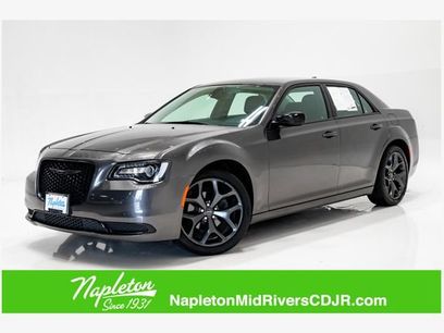 Certified 2021 Chrysler 300 Touring w/ Sport Appearance Package