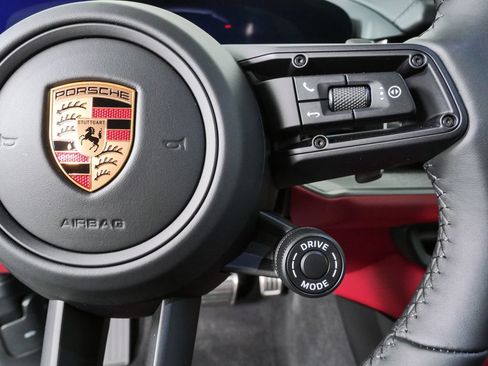 New 2026 Porsche Cayenne S AWD/4WD image 11