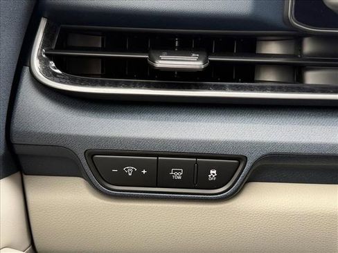 New 2026 Kia Carnival EX FWD image 23