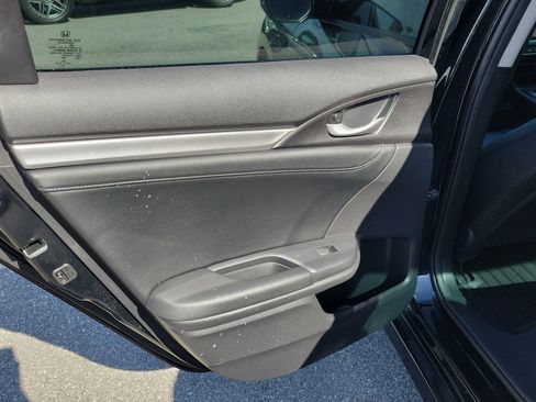 Used 2017 Honda Civic Touring image 25