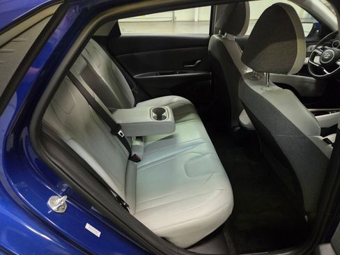 Used 2023 Hyundai Elantra Limited FWD image 35