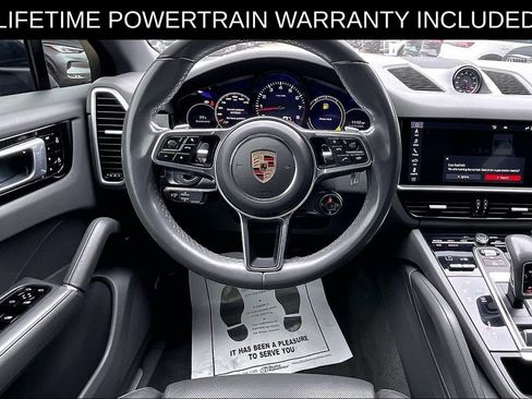 Used 2020 Porsche Cayenne AWD/4WD image 6