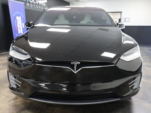 Used 2020 Tesla Model X Long Range AWD/4WD image 6