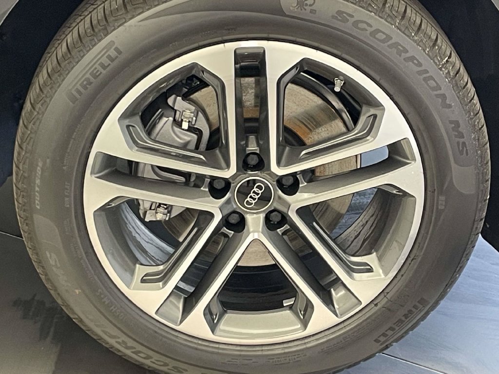 New 2026 Audi Q5 2.0T AWD/4WD image 14