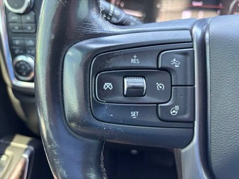 Used 2022 GMC Sierra 3500 Denali AWD/4WD image 18