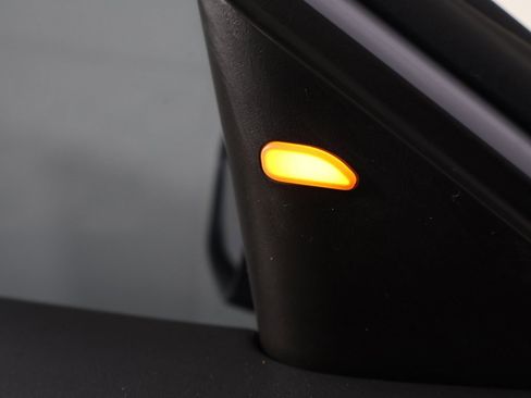 Used 2024 Nissan Altima 2.5 SR w/ SR Premium Package image 36