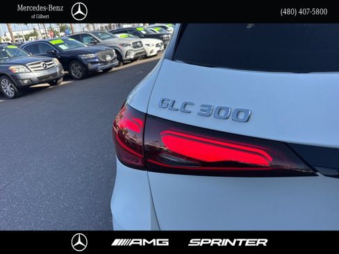 Certified 2024 Mercedes-Benz GLC 300 image 5