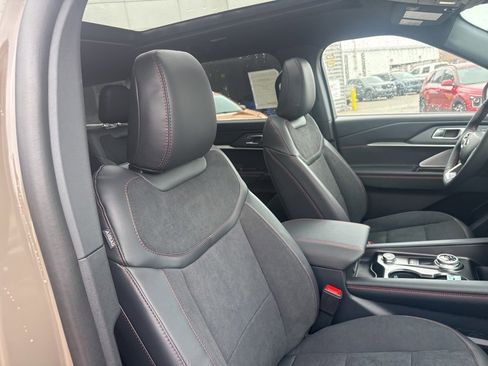 New 2026 Ford Explorer ST w/ Sun And Sound Package image 18