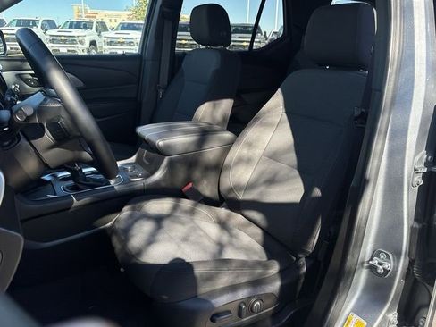 Certified 2023 Chevrolet Traverse LT image 19