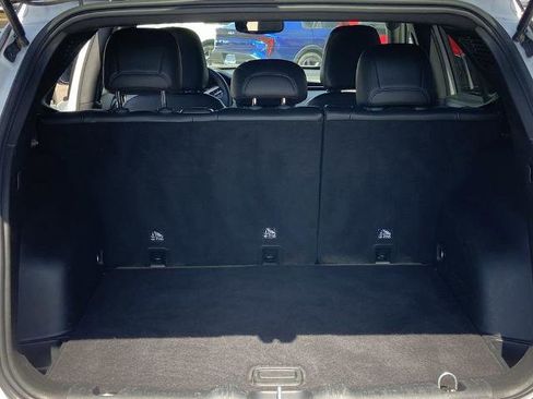 Used 2025 Jeep Compass Limited image 21