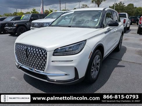 Used 2023 Lincoln Corsair FWD image 8
