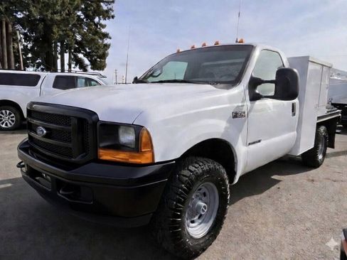Used 2000 Ford F350 4x4 Regular Cab Super Duty image 1