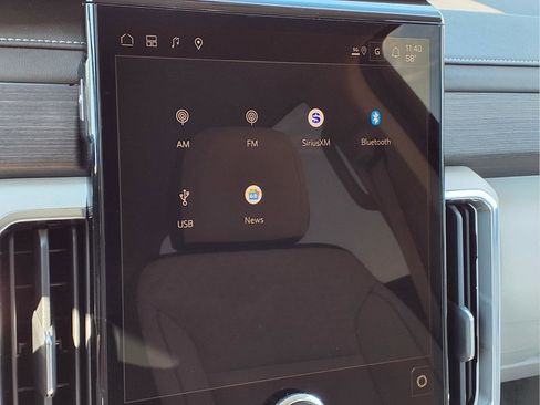 New 2026 GMC Acadia Denali w/ Super Cruise Package AWD/4WD image 9