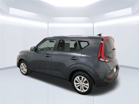 Used 2020 Kia Soul LX FWD image 6