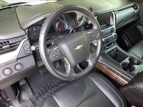 Used 2018 Chevrolet Tahoe LT AWD/4WD image 10