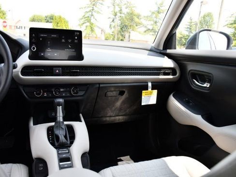 New 2026 Honda HR-V LX image 19