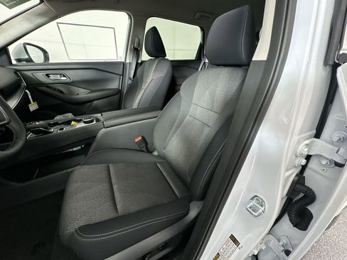 New 2026 Nissan Rogue SV AWD/4WD image 11