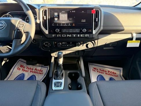 New 2026 Nissan Frontier SV w/ SV Convenience Package AWD/4WD image 24