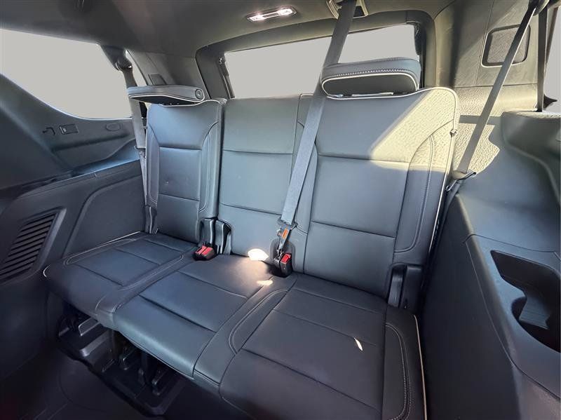 Used 2022 Chevrolet Tahoe Premier RWD image 32