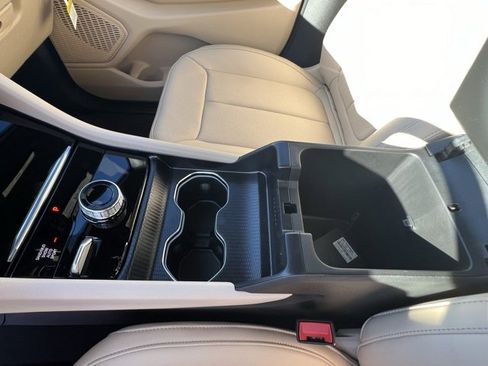 New 2025 Jeep Grand Cherokee L Limited image 16