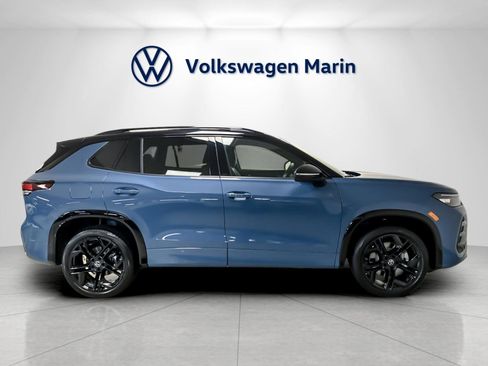 New 2026 Volkswagen Tiguan SE R-Line image 6