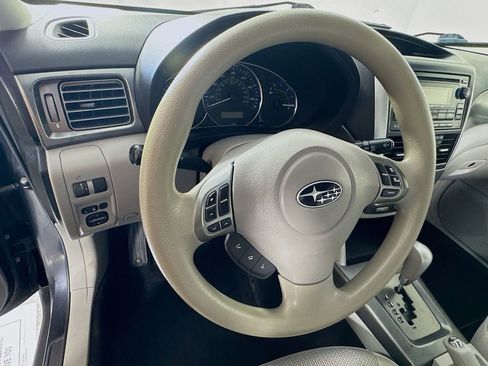 Used 2011 Subaru Forester 2.5X Premium image 11