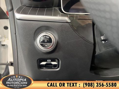 Used 2024 Mercedes-Benz CLE 450 4MATIC Cabriolet image 22