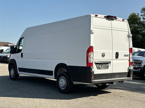 New 2025 RAM ProMaster 3500 w/ Convenience Group image 4