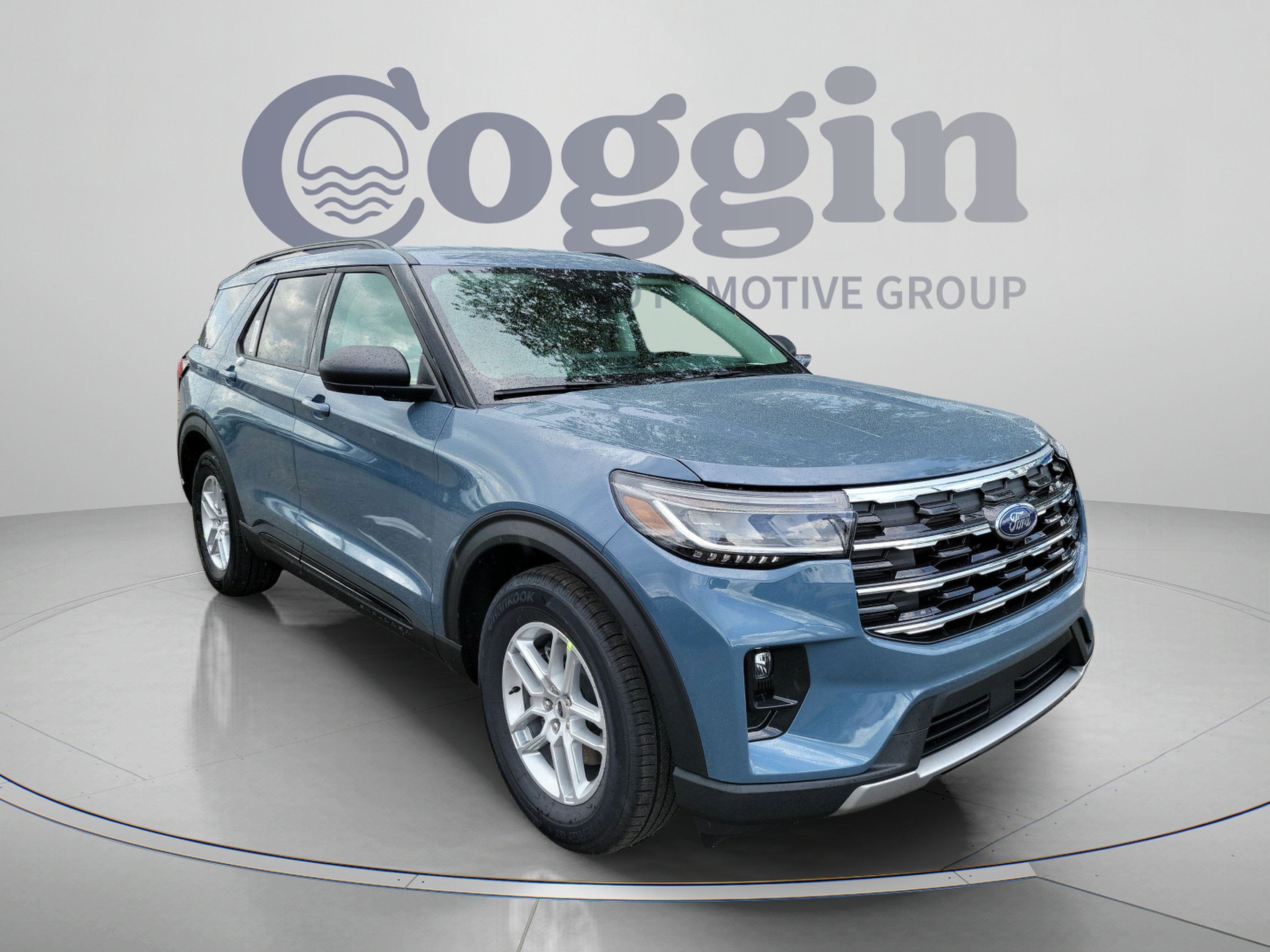 New 2026 Ford Explorer Active w/ Active Comfort Package RWD image 5