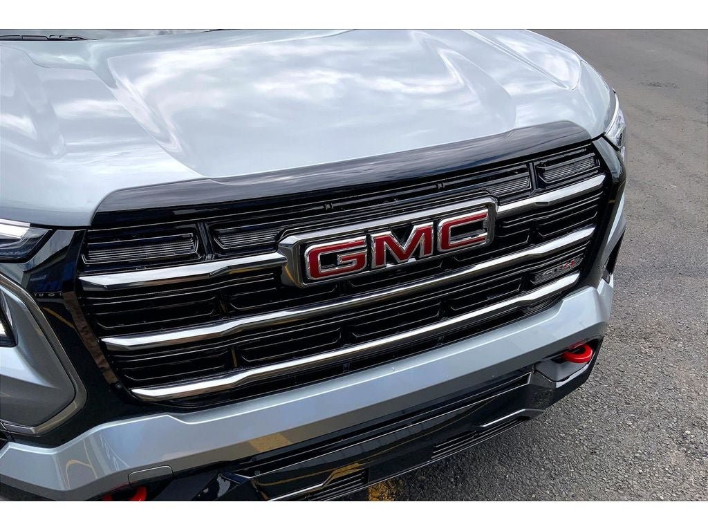 Used 2026 GMC Terrain AT4 w/ Convenience Package III AWD/4WD image 31