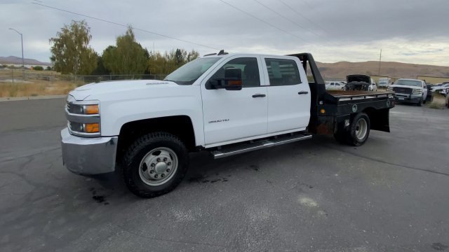 Used 2017 Chevrolet Silverado 3500 W/T w/ WT Convenience Package AWD/4WD image 4