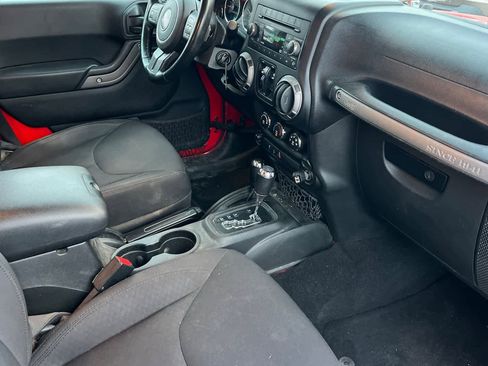 Used 2017 Jeep Wrangler Unlimited Sport w/ Quick Order Package 24S image 17