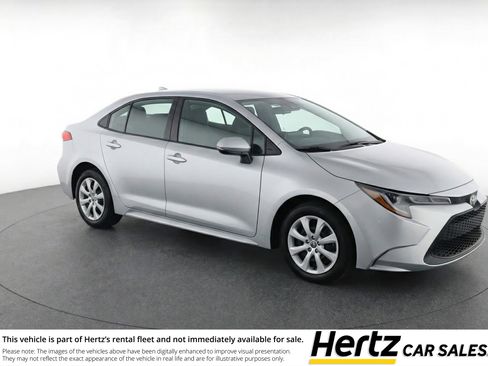 Used 2025 Toyota Corolla LE image 1