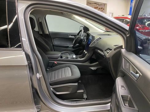 Used 2022 Ford Edge SE w/ Black Appearance Package AWD/4WD image 14