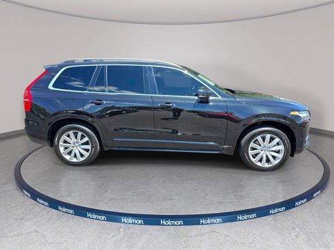Used 2016 Volvo XC90 T6 Momentum w/ Momentum Plus Package AWD/4WD image 5