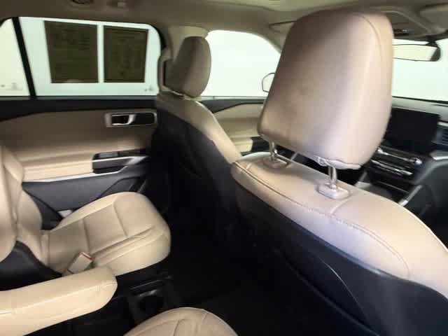 Used 2020 Ford Explorer XLT w/ Equipment Group 202A RWD image 55