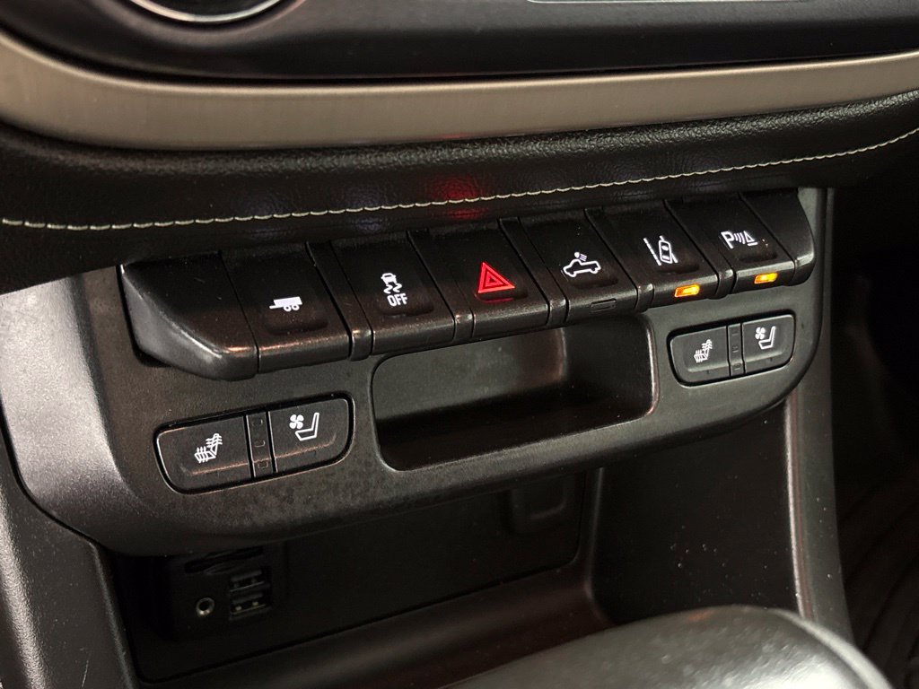 Certified 2021 GMC Canyon Denali AWD/4WD image 40