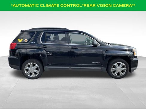 Used 2017 GMC Terrain SLE w/ Driver Alert Package I FWD image 4