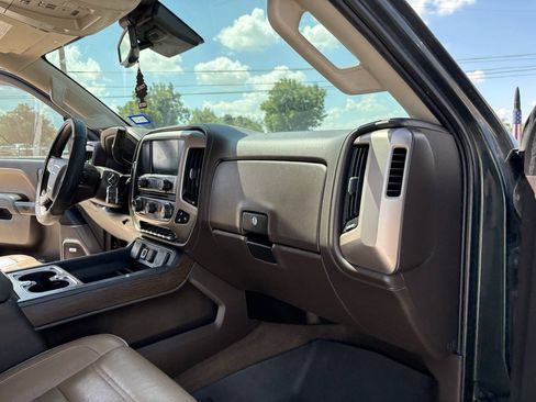 Used 2017 GMC Sierra 3500 Denali w/ Duramax Plus Package AWD/4WD image 16