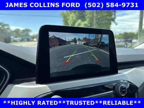 Used 2022 Ford Escape SE w/ Cold Weather Package AWD/4WD image 28