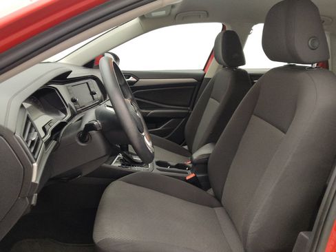 Used 2019 Volkswagen Jetta SE FWD image 17