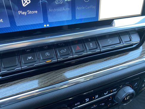 Used 2023 Chevrolet Silverado 1500 RST image 28