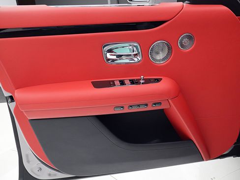 Used 2022 Rolls-Royce Ghost image 57