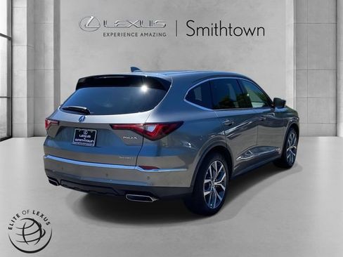 Used 2022 Acura MDX SH-AWD w/ Technology Package image 5