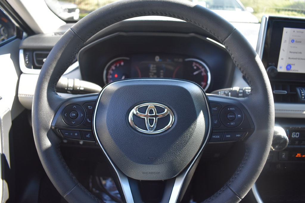 Used 2025 Toyota RAV4 XLE Premium w/ Weather Package FWD image 25