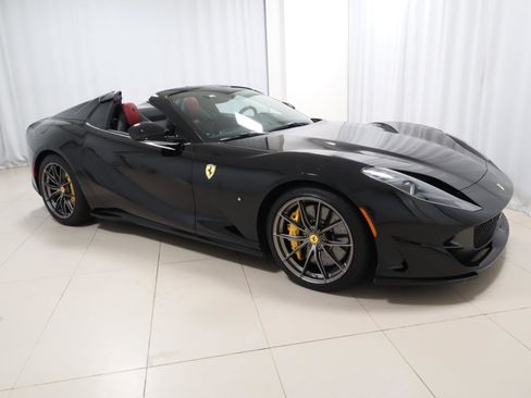 Certified 2021 Ferrari 812 GTS RWD image 7