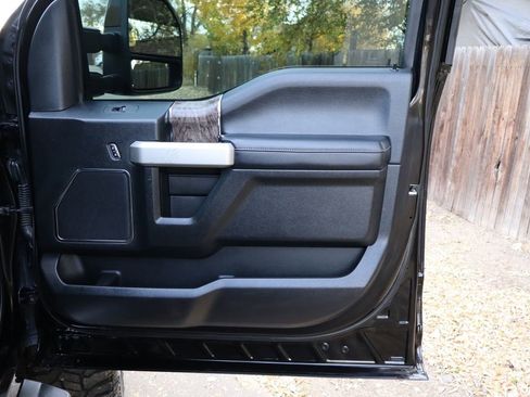 Used 2017 Ford F250 Lariat w/ Lariat Value Package image 26