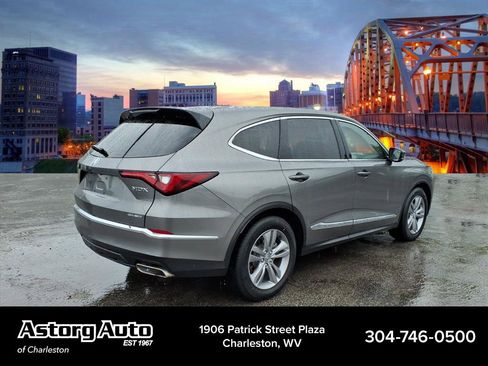 Used 2024 Acura MDX SH-AWD image 3