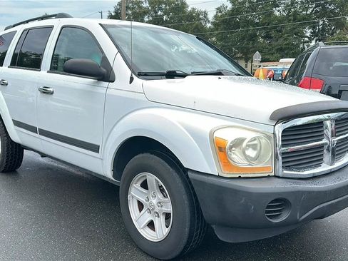 Used 2006 Dodge Durango SXT RWD image 4